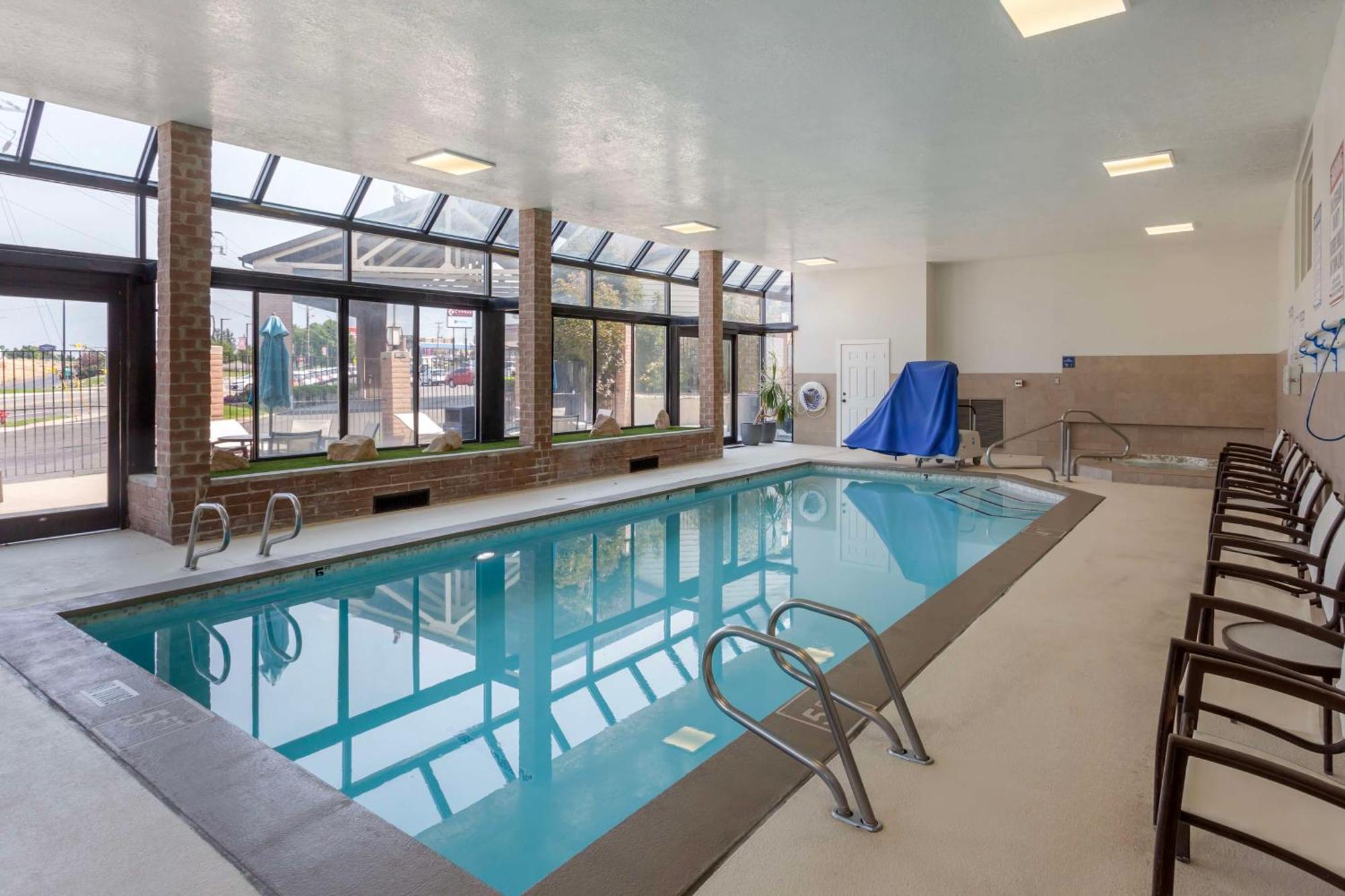 Best Western PLUS Cotton Tree Inn North Salt Lake Exterior foto