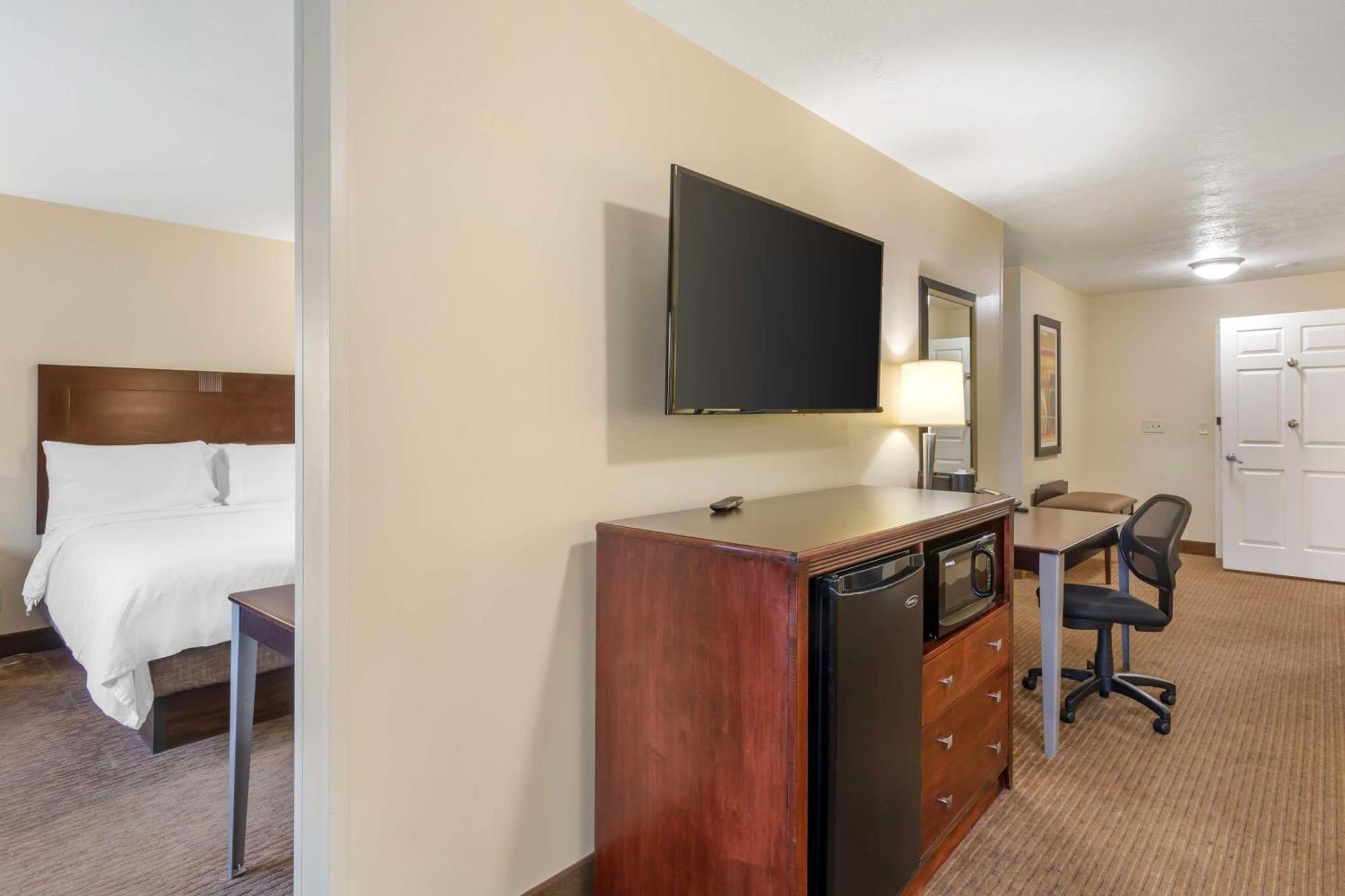 Best Western PLUS Cotton Tree Inn North Salt Lake Exterior foto