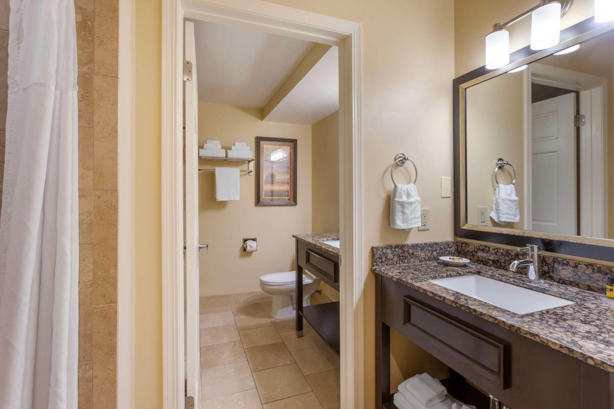Best Western PLUS Cotton Tree Inn North Salt Lake Exterior foto