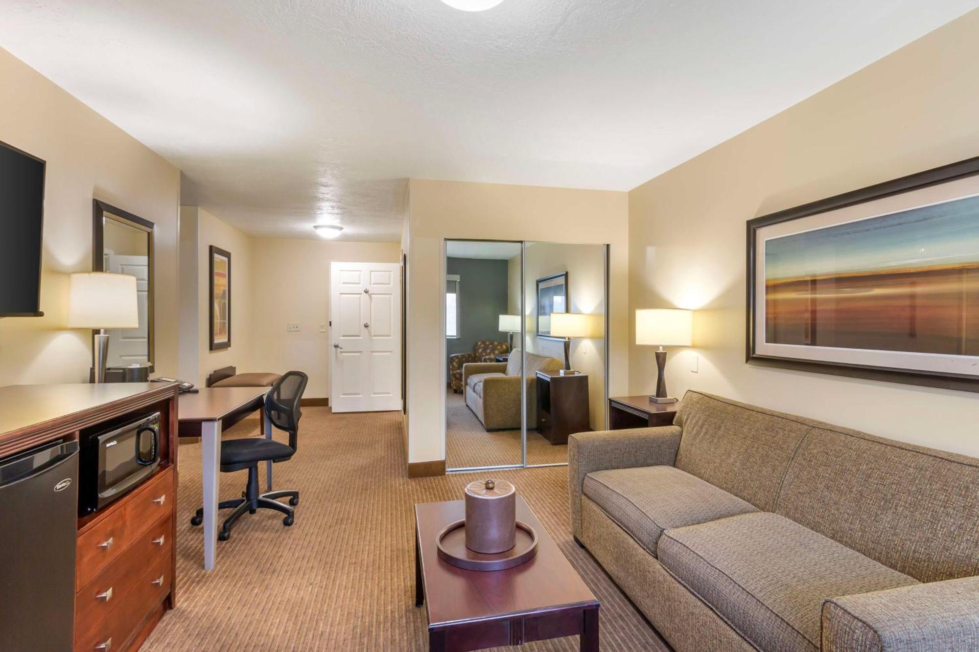 Best Western PLUS Cotton Tree Inn North Salt Lake Exterior foto