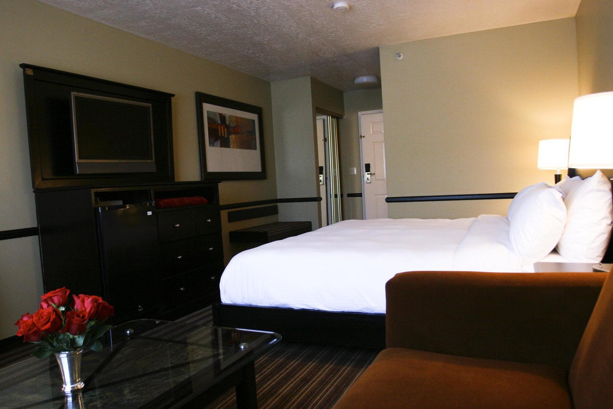 Best Western PLUS Cotton Tree Inn North Salt Lake Exterior foto